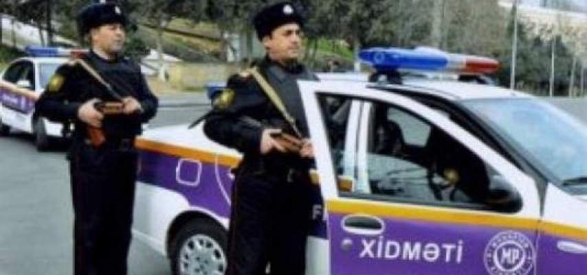 Bakı yollarında avtomatlı polislər görünməyə başladı