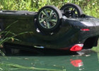 "Mercedes" aşdı, sürücü öldü