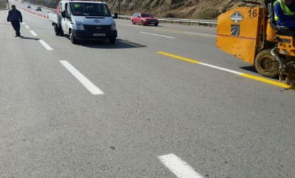 Bu yollarda xüsusi hərəkət zolaqları çəkilir – FOTO