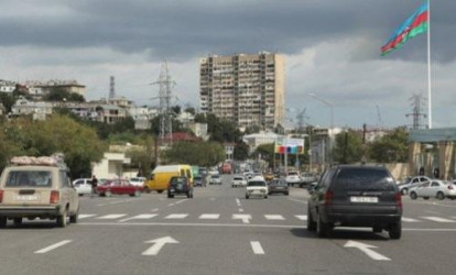 Yol polisindən rayonlardan Bakıya taksi ilə gələnlərə xəbərdarlıq