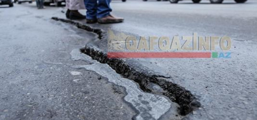 Bakı-Sumqayıt yolundan dəhşətli fotolar - Yol hər an çökə bilər