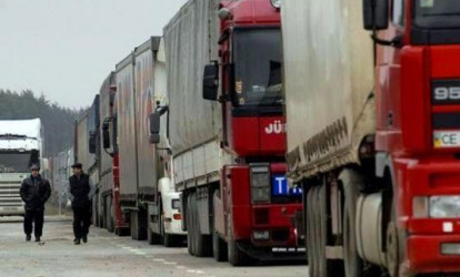 Prezident gömrük yoxlamalarını sadələşdirdi