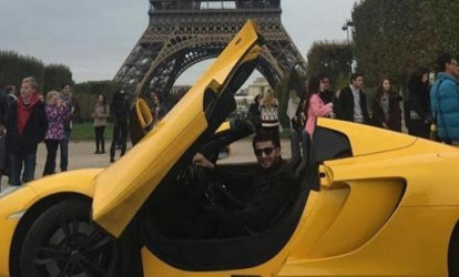 "Mclaren"lə Parisi dolaşan müğənni