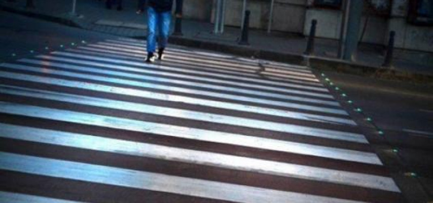 Piyadalar yolu necə gəldi keçirlər