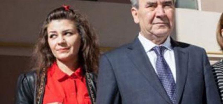 Zərərçəkən deyir özüm yıxıldım, məhkəmə deyir maşın vurub