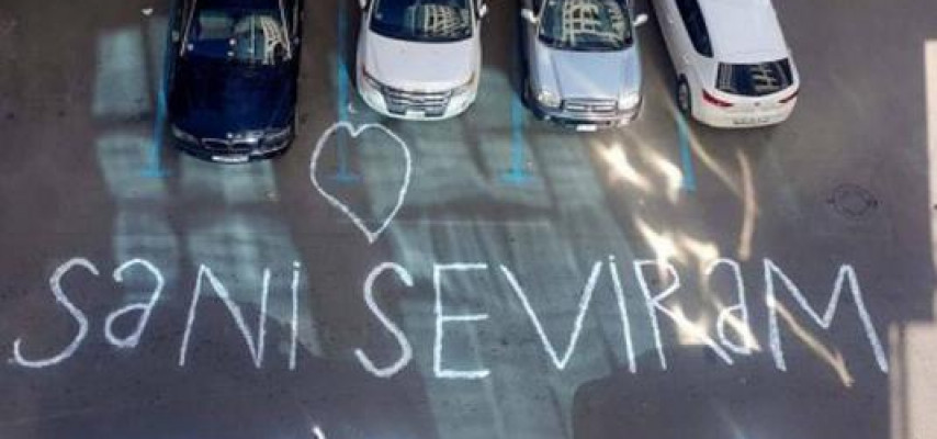 Bakıda maraqlı sevgi etirafı