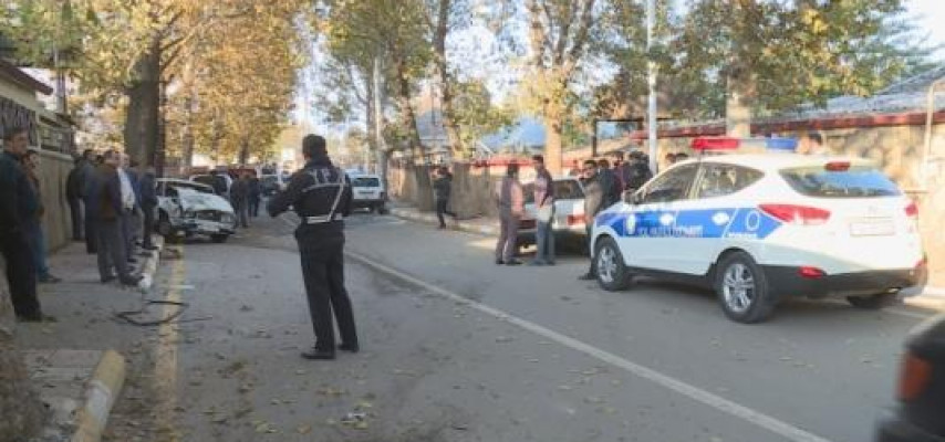 Tovuzda iki avtomobil toqquşdu: 2 yaralı