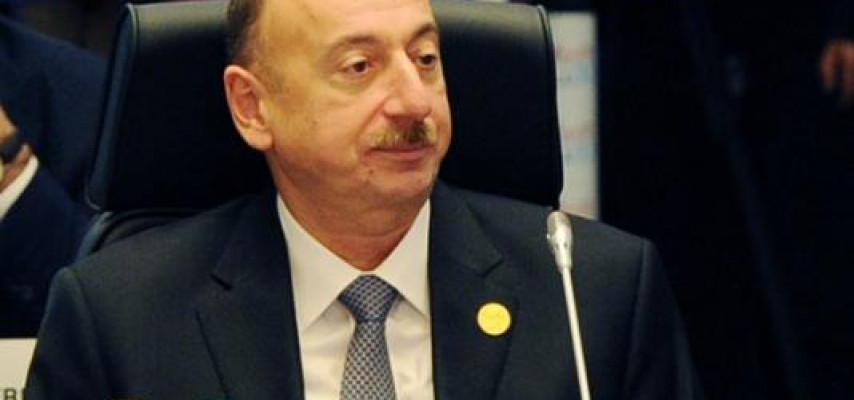 Prezident yol hərəkəti ilə bağlı üç nazirliyə səlahiyyət verdi