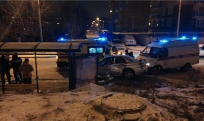 Dəhşətli qəzadan möcüzə nəticəsində qurtuldular