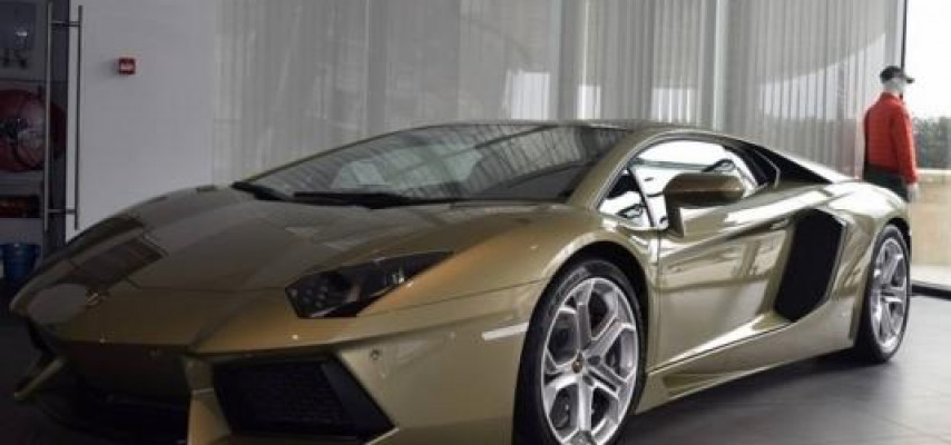 Bakıda 460 min manatlıq “Lamborghini” satıldı