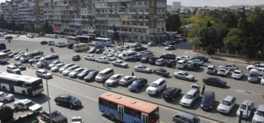 Bakıda bu ərazidə maşın saxlamaq qadağan edildi