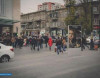 Qaçaraq yolu keçənlər: Nə işıqfor, nə də polislər onları durdura bilmi
