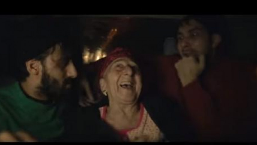 Taksi ilə qız əvəzinə qızın nənəsini qaçırdılar