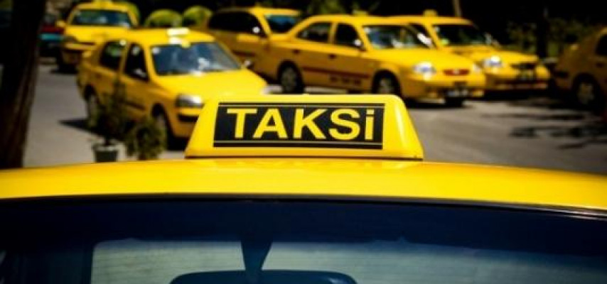 Taksi sürücüləri müayinədən keçmirlər