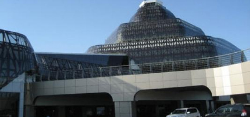 Bakı aeroportunda yeni qüllə açıldı