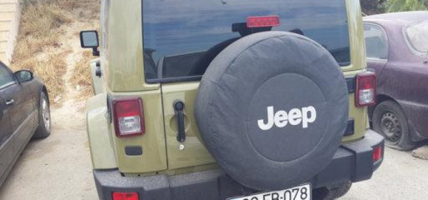 Müğənninin «Jeep»i hələ də cərimə meydançasındadır