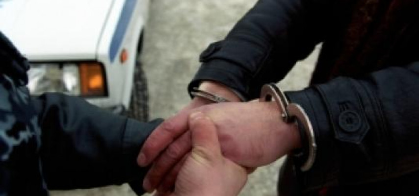 «06»ya benzin doldurub 100-lük verdi; saxta çıxdı