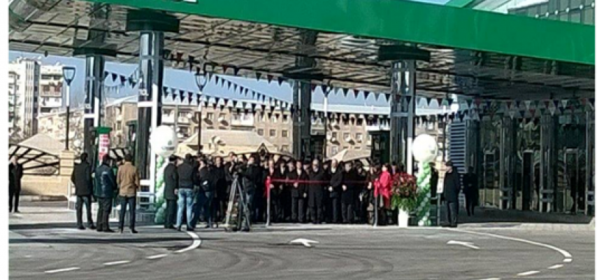 «Azpetrol» bütün günü sürücülərə pulsuz benzin paylayır – FOTO