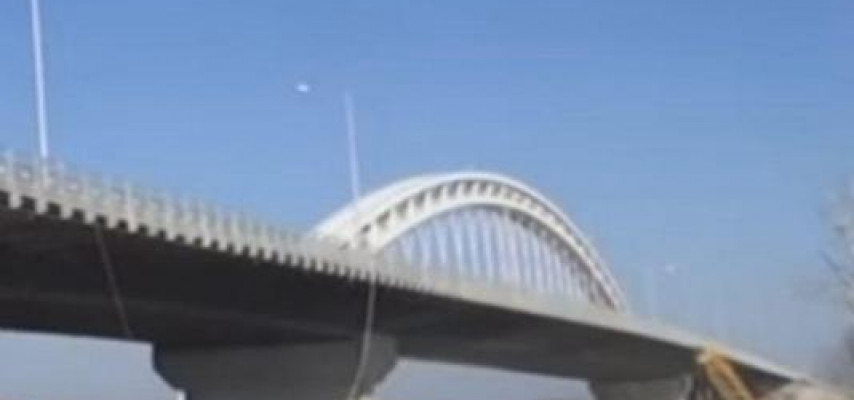 Qafqazda analoqu olmayan körpü Salyanda tikildi