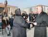 Vasif Talıbov ev və maşın verdi