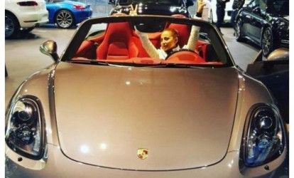 Nanəyə sərt sual: «Porsche»ni kim alıb» 