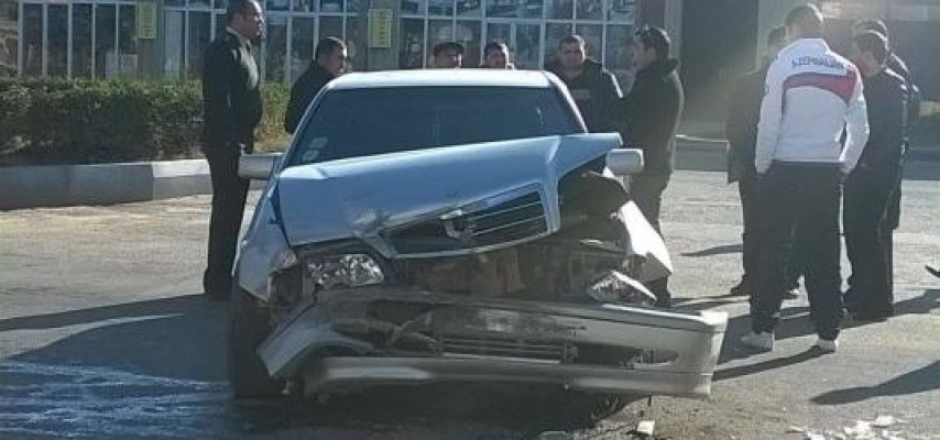 Gəncədə avtomobil qəzası