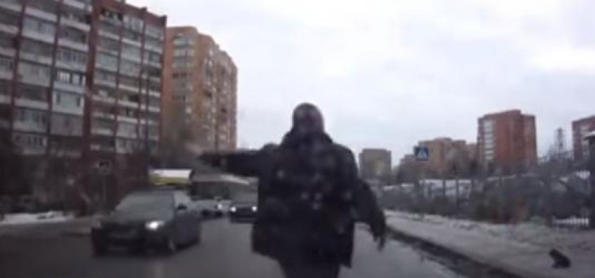 Onu bu hərəkətinə görə ilin ən yaxşı sürücüsü seçdilər