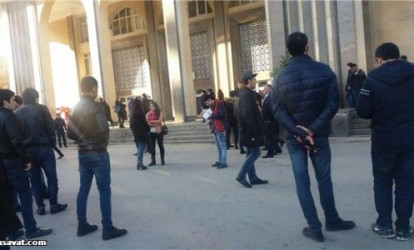 "Elmlər Akademiyası" bağlandı