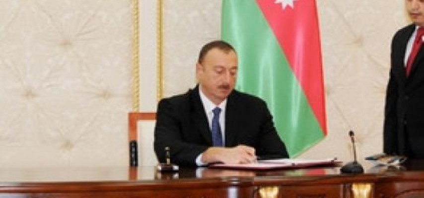 Prezident İlham Əliyev əfv sərəncamı imzalayıb