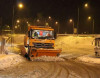 Nazir yeni ildə fəhlələrlə birgə qar təmizlədi