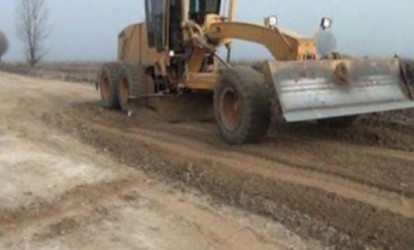 5 kəndi birləşdirən yolda tikinti işləri yekunlaşır