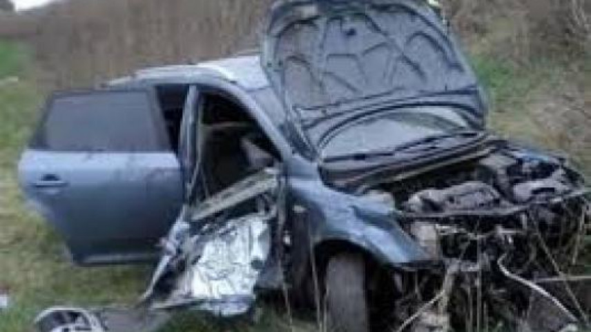 Polislərin olduğu avtomobil qəzaya uğradı