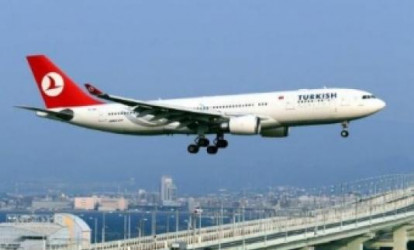 İstanbul-Bakı aviareysi təxirə salındı