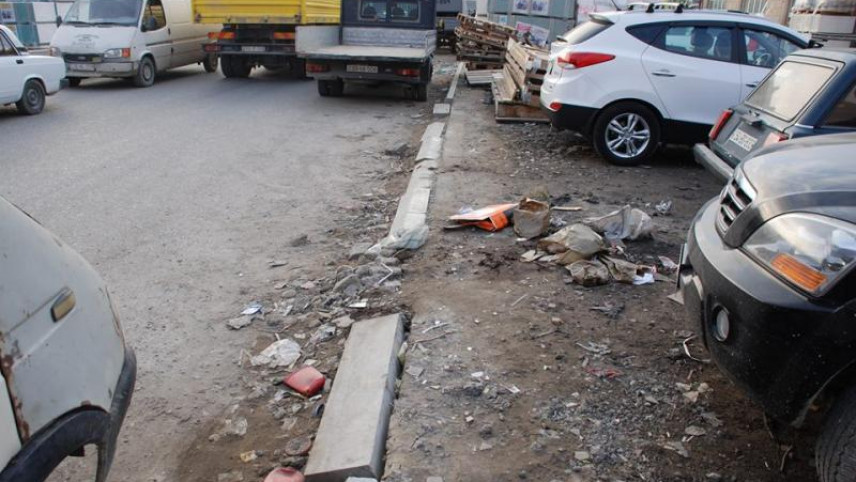 «Azəryolservis» yol çəkir, vətəndaşlar dağıdır