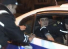Bakıda qəribə olay – Sərxoş sürücü polis maşınına minib qaçdı