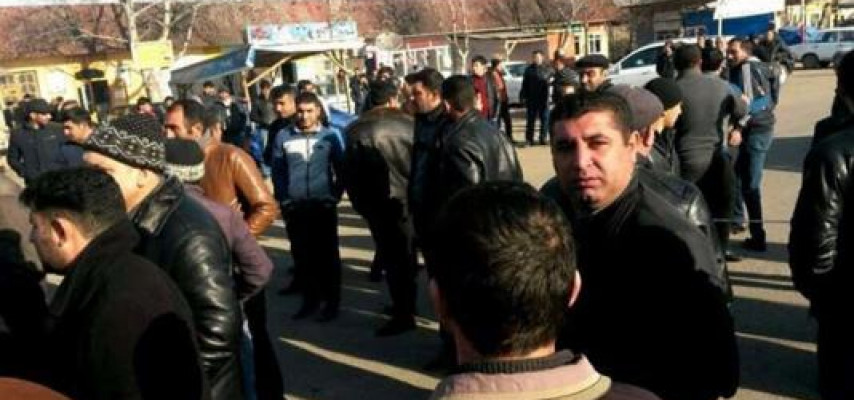 Füzulidəki kütləvi aksiyaya görə iki polis həbs olundu