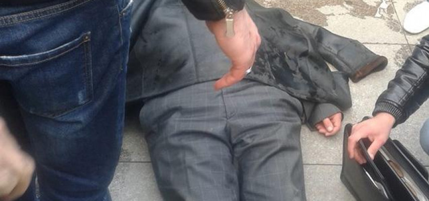 Azərbaycanlı jurnalist yolda yıxılaraq öldü - Foto
