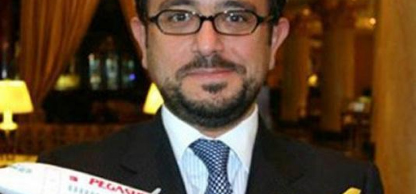Təyyarədə ayaqyolu pullu olsun