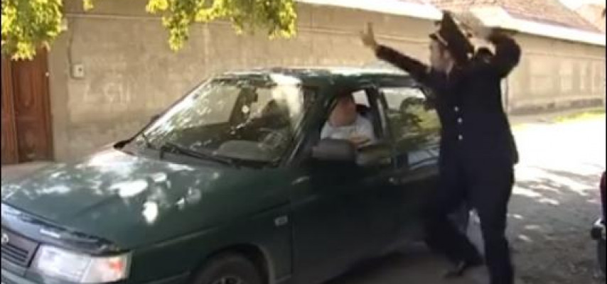 Yol polisinin oyun havası – ŞABAŞ VER