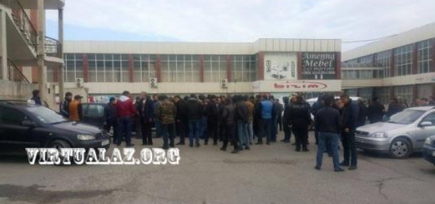 Maşın ehtiyat hissələri bazarında etiraz aksiyası keçirilir