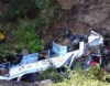 Avtobus uçuruma yuvarlandı, 9 ölü, 4 yaralı