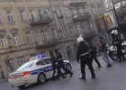 Yük maşınlarına qənim kəsilən DYP işçisi kimdir? - AĞDAŞDA