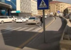 Yol nişanları piyadaların başına dəyir