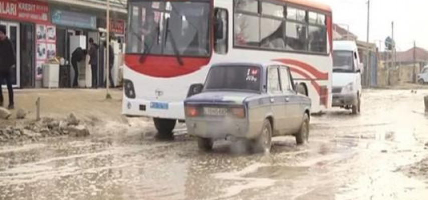 Bura Bakıdır - «Südçülük sovxozu»nun palçıqlı küçələri – VİDEO