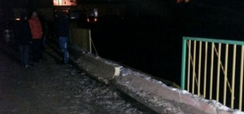 Avtomobil körpüdən aşdı, 1 nəfər xəsarət aldı