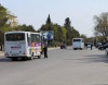 Sumqayıtın “trafik canavarları”: Damaqda siqaret, qulaqda telefon və &