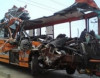 Sərnişin avtobusu ilə yük maşını toqquşdu, 61 nəfər ölüb