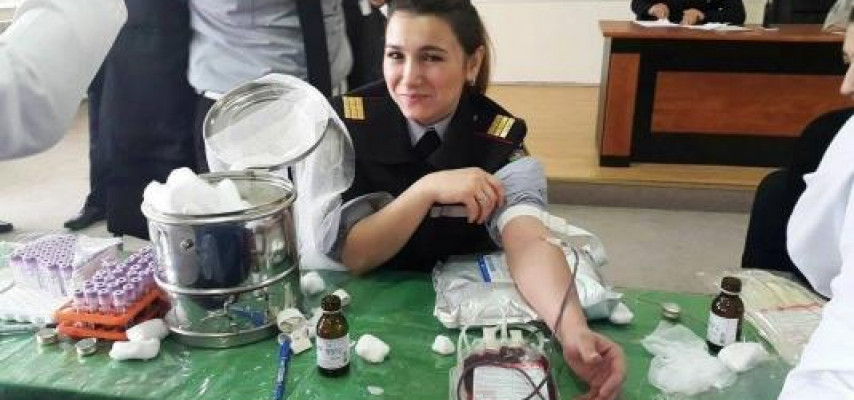 Bakının yol polisləri qan verdi