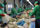 Bakıda zibillikkdən sürücülük vəsiqəsi və 90 kq pul tapıldı