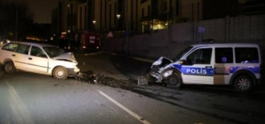 Polis avtomobili ağır qəza törətdi: ölən var